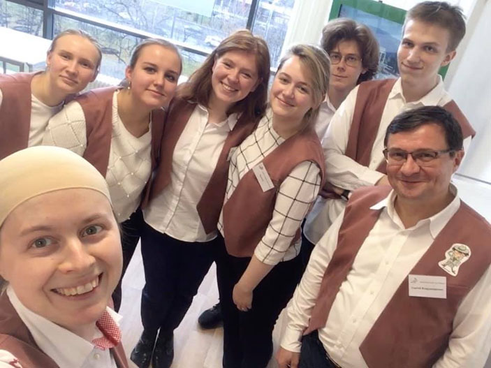 Команда «Физической гостиной» на выездном мероприятии («Троицкий вариант» №5, 2020)