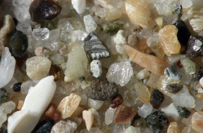 Песок при увеличении («Квантик» №11, 2019)