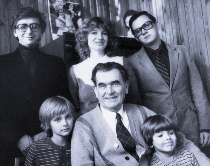 Семья Николая Беляева («Наука из первых рук» №1(86), 2020)