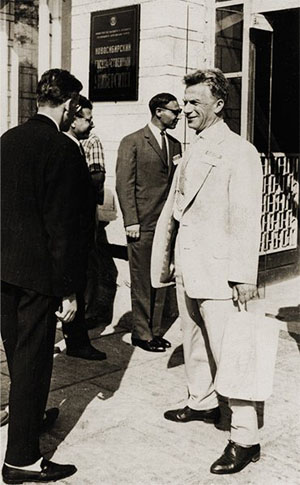 Академик С. Л. Соболев встречает американских математиков («Наука из первых рук» №1(86), 2020)