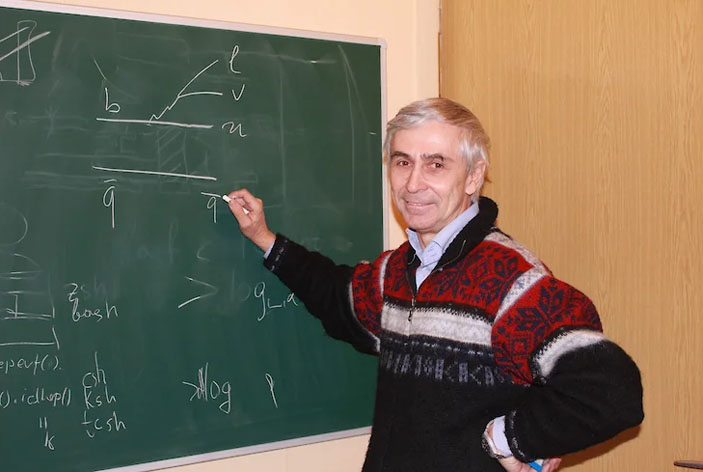 Академик Михаил Данилов («Коммерсантъ Наука» №15, июнь 2020)