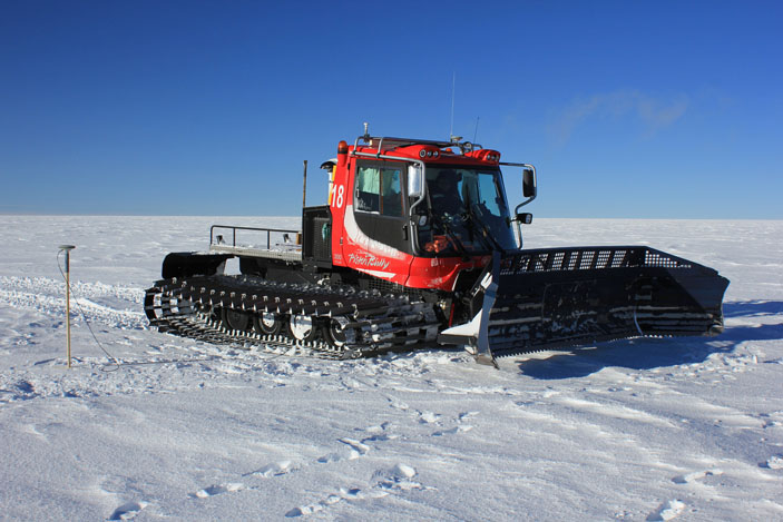 Тягач Pisten Bully Polar 300 («Троицкий вариант» №18, 2020)