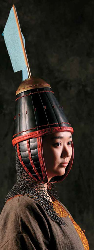 Предметная научно-историческая реконструкция шлема кенкольского воина III–V в. («Наука из первых рук» № 2/3 (78), 2018)