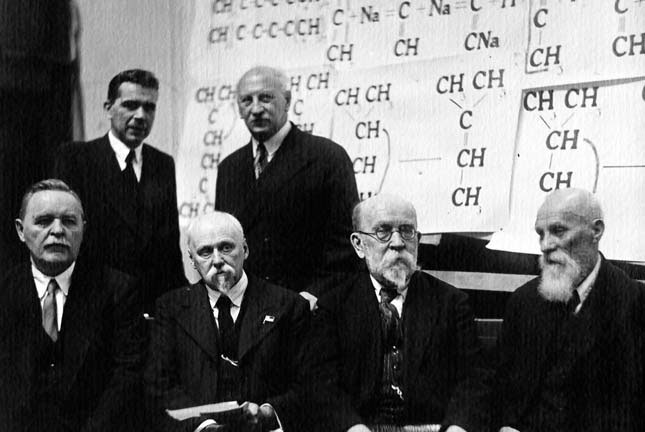 Комаров на выездной Всесоюзной сессии АН СССР в Томске, 1932 г. («Природа» №3, 2020)