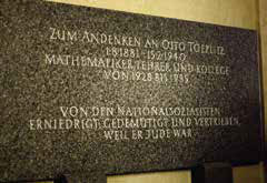 Мемориальная доска в Боннском университете («Квантик» №7, 2020)