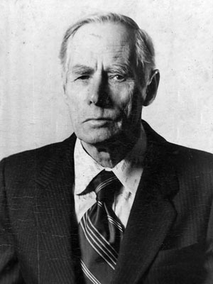 Любимов в период работы над атласом фауны Японского моря («Природа» №7, 2020)