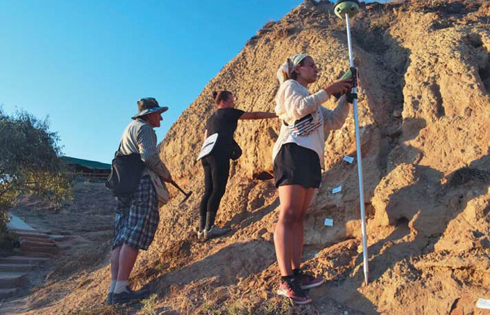 Съемка точек отбора образцов с помощью RTK-ровера («Природа» №12, 2020)