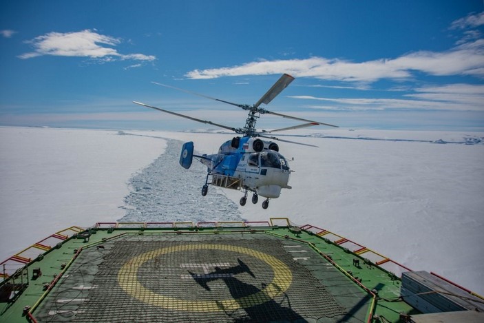 Взлет вертолета