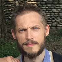 Максим Королев