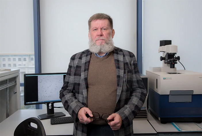 Леонов Сергей Викторович, к.б.н., руководитель лаборатории разработки инновационных лекарственных средств и агробиотехнологий