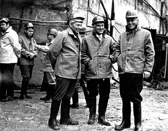 Посещение БНО ИЯИ АН СССР на одном из этапов строительства штольни (1974)