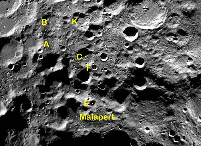 Малаперт и его сателлитные кратеры