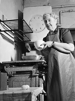 Агата Кристи на кухне