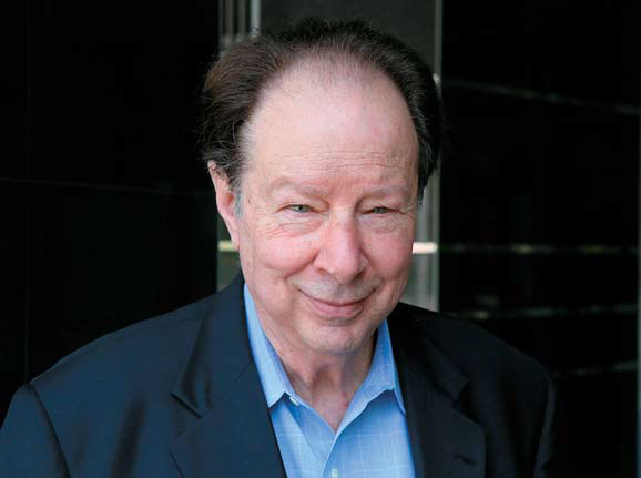 Руководитель лаборатории биомедицинской химии, лауреат Нобелевской премии по химии 1989 г., профессор Йельского университета С. Альтман