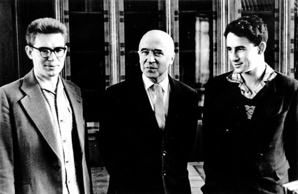 А. А. Кириллов, ректор МГУ И. Г. Петровский и В. И. Арнольд. 1961 г.