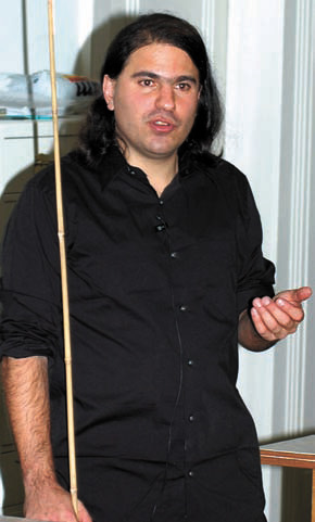 Нима Аркани-Хамед (Nima Arkani-Hamed), Институт перспективных исследований, Принстон, США