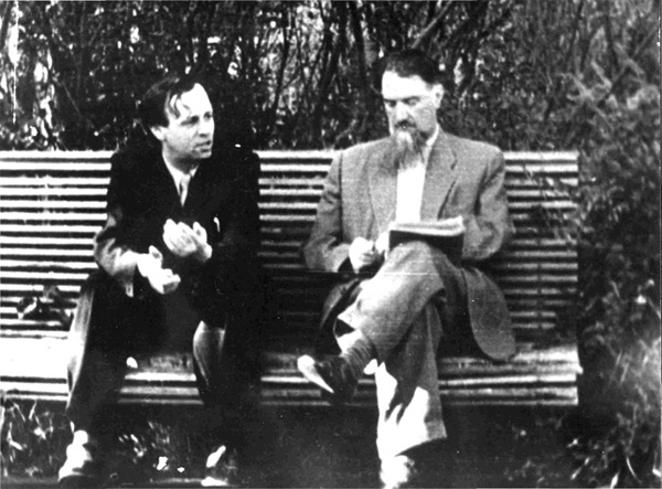 А. Д. Сахаров и И. В. Курчатов. Москва, сентябрь 1958 г. Фото с сайта  www.sakharov-archive.ru