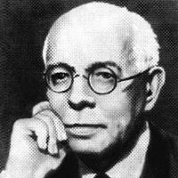 Сказка об отважном полководце и благородном рыцаре Борисе Уварове и его злейших врагах — кузнечиках