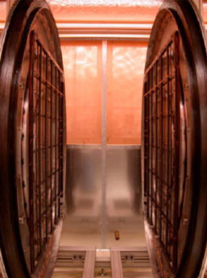 Внешний вид слабопольного магнитно-резонансного томографа с гиперполяризованным гелием (фото из обсуждаемой статьи)