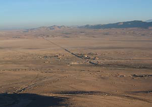 Полевая станция, расположенная на перекрестке дорог в безжизненной пустыне Атакама, идеально приближена к марсианским условиям (фото с сайта www.berkeley.edu)