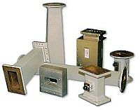 Эксперименты с волноводами могут пролить свет на квантовые свойства черных дыр (изображение с сайта cobermuegge.com)