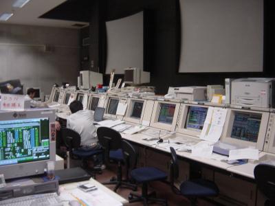 Хаябуса, ЦУП, после посадки (фото с сайта www.isas.jaxa.jp)