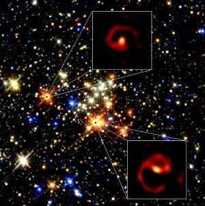 Звезды Инь и Ян в скоплении Квинтуплет около центра нашей Галактики. Во врезках — снимки высокого разрешения, сделанные на телескопе им. Уильяма Кека. Изображение: Peter Tuthill (Sydney U.), Keck Observatory и Donald Figer (RIT) с сайта www.universetoday.comЗвезды Инь и Ян в скоплении Квинтуплет около центра нашей Галактики. Во врезках — снимки высокого разрешения, сделанные на телескопе им. Уильяма Кека. Изображение: Peter Tuthill (Sydney U.), Keck Observatory и Donald Figer (RIT) с сайта www.universetoday.com