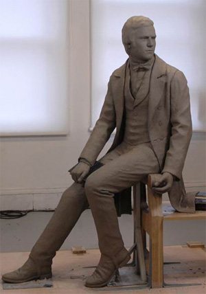 Скульптурный портрет Дарвина в молодости работы Энтони Смита. Эта скульптура (в бронзе) будет торжественно открыта сегодня в Кембридже. Здесь Дарвин изображен в возрасте 22 лет, в 1831 году, когда он был студентом Кембриджского университета. Фото с сайта www.anthonysmithart.co.uk