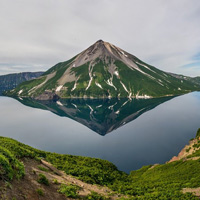 Озеро Кольцевое, остров Онекотан