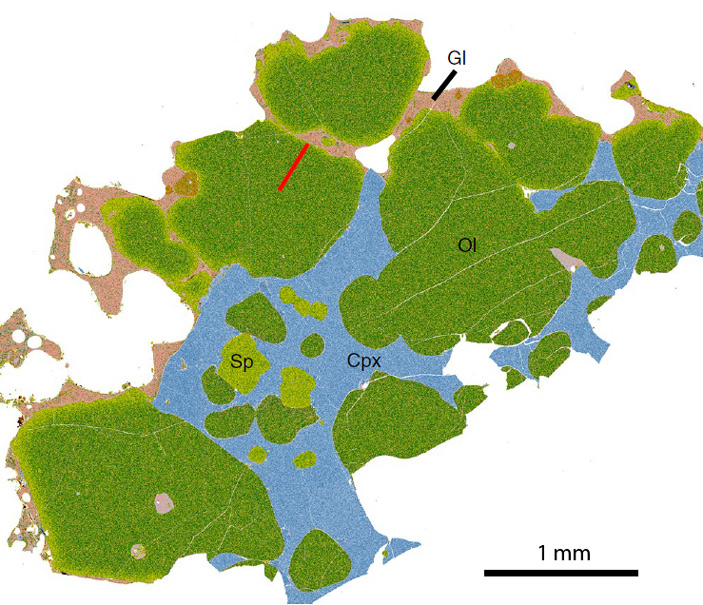 Рис. 3. Изображение агрегата первичных минералов из базальтовых лав Тейстарейкир