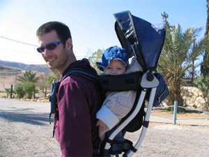 Группа исследователей под руководством доктора Ротема Сорека (на фото) выявила более 200 случаев транскрипционно индуцированного химеризма с участием 421 человеческого гена (фото с сайта bioinfo.tau.ac.il)