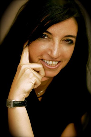 Профессор Стефани Ортиг из Сиракузского университета знает о любви больше, чем кто бы то ни было. Фото с сайта psychweb.syr.edu